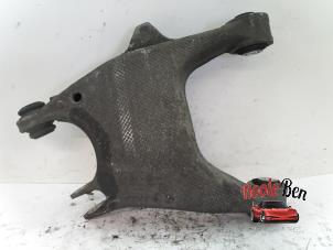 Used Rear upper wishbone, left BMW 5 serie (F10) 550i V8 32V TwinPower Turbo Price on request offered by Rooie Ben autodemontage