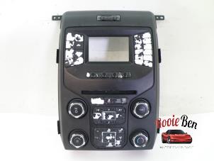 Usados Panel de control de radio Ford Usa F-150 Standard Cab 5.0 Extended Cab Precio de solicitud ofrecido por Rooie Ben autodemontage