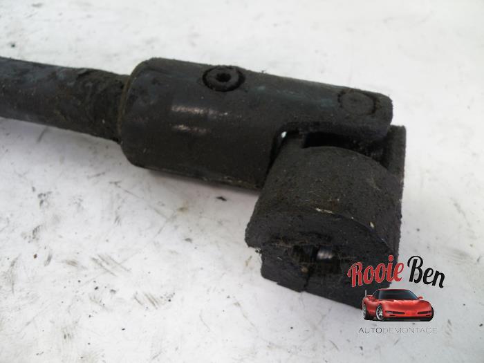 Transmission shaft universal joint from a Dodge Ram 3500 (BR/BE) 5.2 1500 4x2 Kat. 1996