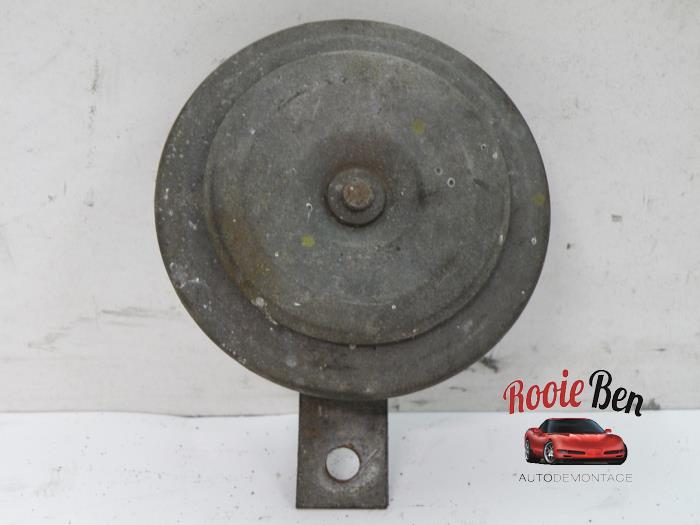 Używane Klakson Dodge B-Serie B150 5.2 V8 EFI Cena € 15,00 Procedura marży oferowane przez Rooie Ben autodemontage