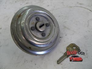 Used Fuel cap Dodge B-Serie B150 5.2 V8 EFI Price on request offered by Rooie Ben autodemontage