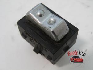 Used Electric window switch Dodge B-Serie B150 5.2 V8 EFI Price on request offered by Rooie Ben autodemontage