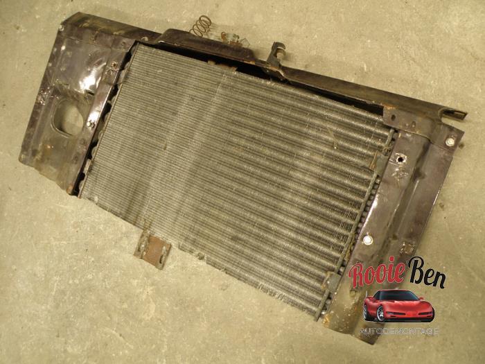 Używane Panel przedni Dodge B-Serie B150 5.2 V8 EFI Cena na żądanie oferowane przez Rooie Ben autodemontage