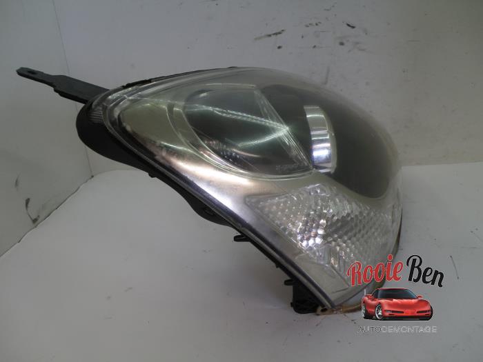 Headlight, right from a Honda Civic (EP/EU) 2.0 16V Type-R 2003