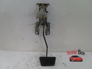 Used Brake pedal Jeep Grand Cherokee (WG/WJ) 2.7 CRD 20V Price on request offered by Rooie Ben autodemontage