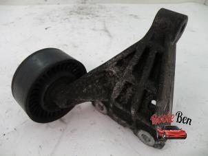 Used Belt tensioner multi Jeep Grand Cherokee (WG/WJ) 2.7 CRD 20V Price on request offered by Rooie Ben autodemontage