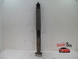 Used Front shock absorber, right Jeep Grand Cherokee (WG/WJ) 2.7 CRD 20V Price on request offered by Rooie Ben autodemontage