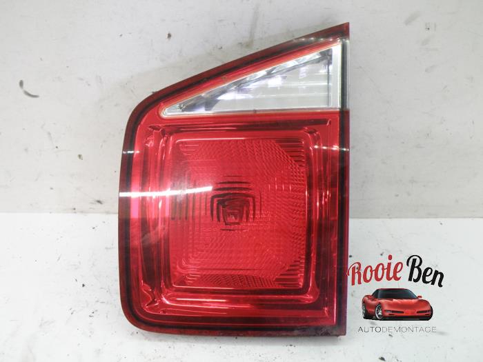 Taillight, right from a Daewoo Orlando (YYM/YYW) 2.0 D 16V 2014
