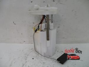 Used Electric fuel pump Opel Corsa E 1.4 16V Price on request offered by Rooie Ben autodemontage