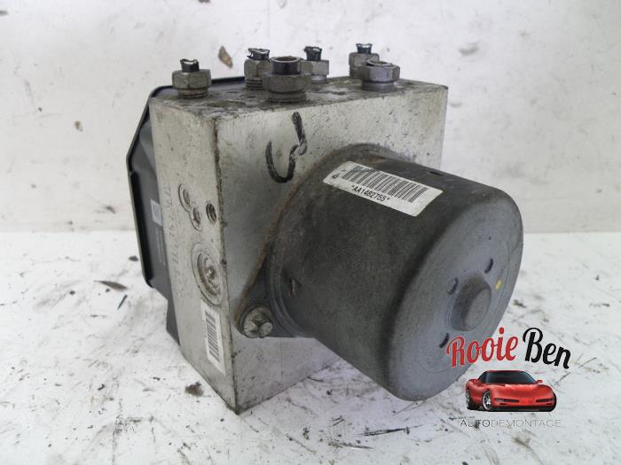 ABS pump from a Ford S-Max (GBW) 2.0 TDCi 16V 130 2007