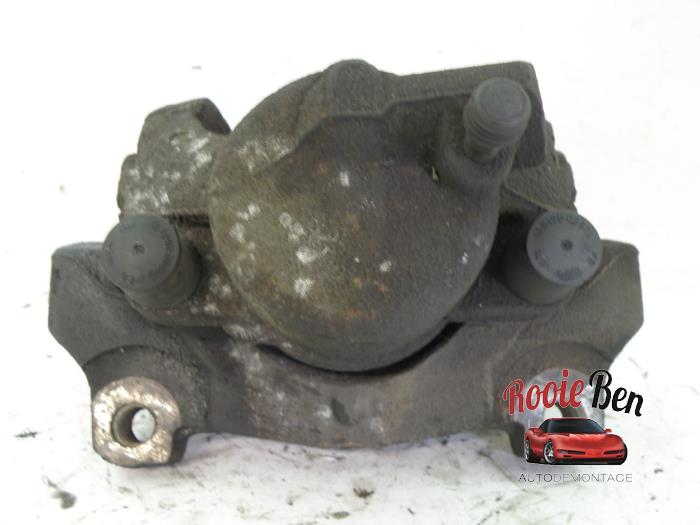 Front brake calliper, right from a Ford S-Max (GBW) 2.0 TDCi 16V 130 2007