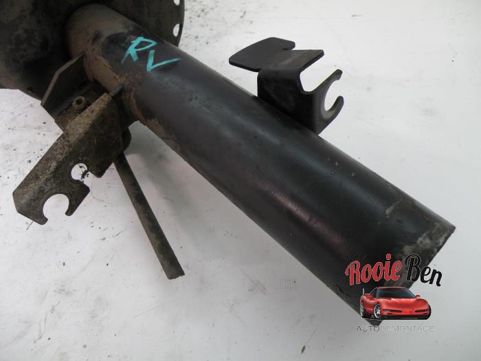 Front shock absorber rod, right from a Ford S-Max (GBW) 2.0 TDCi 16V 130 2007