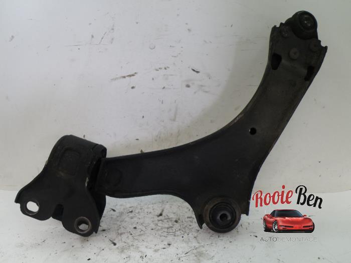 Front wishbone, right from a Ford S-Max (GBW) 2.0 TDCi 16V 130 2007