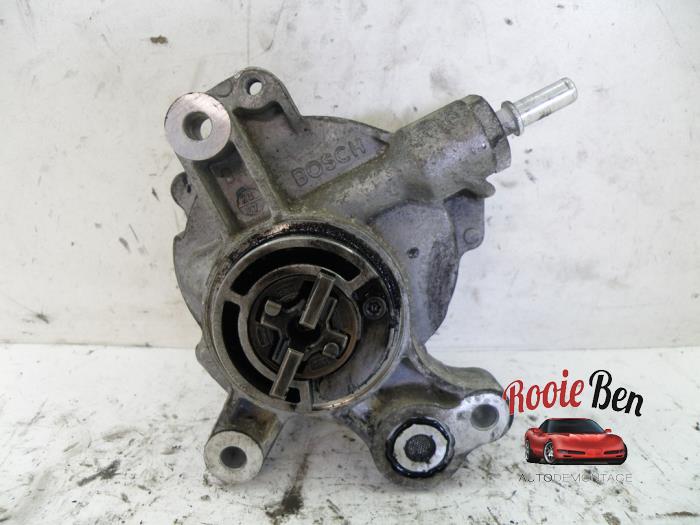Vacuum pump (diesel) from a Ford S-Max (GBW) 2.0 TDCi 16V 130 2007