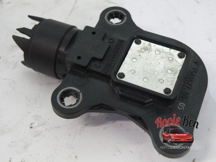 Begagnade Kamaxelsensor Citroen C4 Berline (LC) 1.6 16V VTi 120 Pris € 15,00 Marginaltabell erbjuds av Rooie Ben autodemontage
