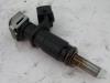 Injector (petrol injection) from a BMW 3 serie (E90), 2005 / 2011 330i 24V, Saloon, 4-dr, Petrol, 2.996cc, 190kW (258pk), RWD, N52B30A, 2004-12 / 2011-10, PM31; PM32; VB31; VB32; VB33; VB35; VH51; VH55 2006