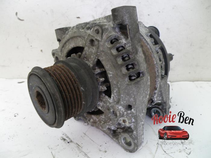 Begagnade Dynamo Dodge Ram Van 2.5 CRD Pris € 40,00 Marginaltabell erbjuds av Rooie Ben autodemontage