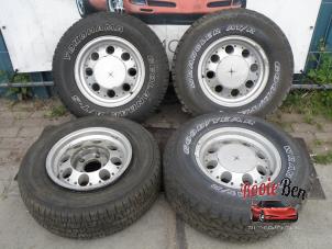 Used Sport rims set + tires Dodge B-Serie B150 5.2 V8 EFI Price on request offered by Rooie Ben autodemontage