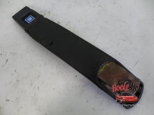 Used Front seatbelt buckle, right Chevrolet Camaro 5.7 4BBL. Price on request offered by Rooie Ben autodemontage