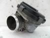 Throttle body from a Ford Focus 3 Wagon, 2010 / 2020 1.6 TDCi ECOnetic, Combi/o, Diesel, 1.560cc, 77kW (105pk), FWD, NGDB, 2012-06 / 2018-05 2012