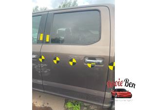 Used Rear door 4-door, left Ford Usa F-150 Standard Cab 5.0 Crew Cab Price on request offered by Rooie Ben autodemontage