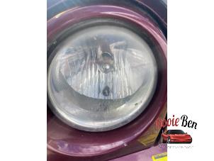 Used Headlight, right Jeep Cherokee/Liberty (KJ) 3.7 V6 24V Price on request offered by Rooie Ben autodemontage