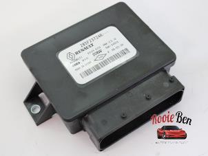 Used Parking brake module Renault Clio V (RJAB) 1.0 TCe 100 12V Price on request offered by Rooie Ben autodemontage
