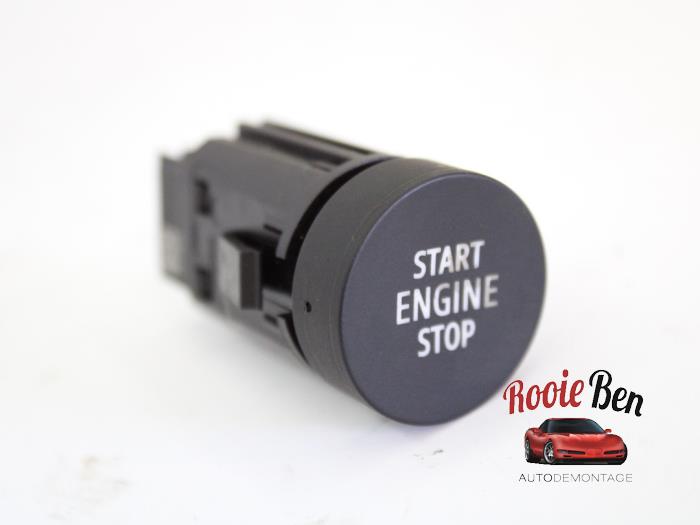 Start/stop switch from a Renault Clio V (RJAB) 1.0 TCe 100 12V 2020