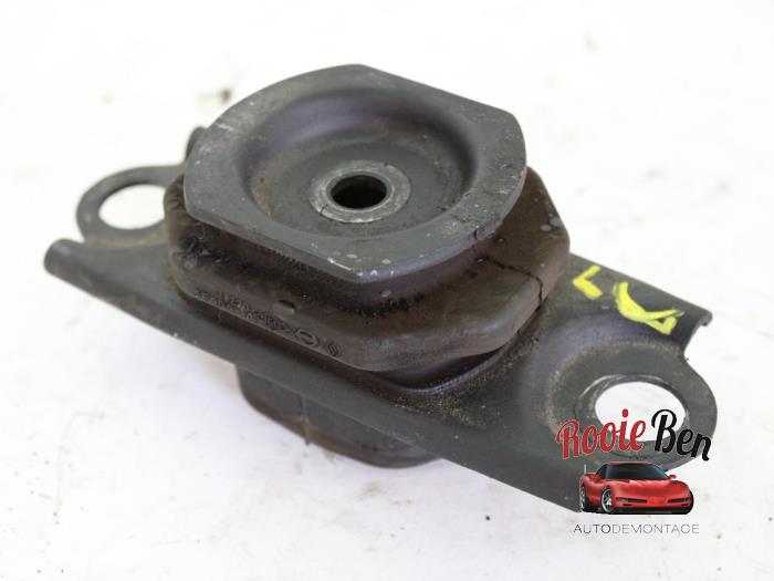 Used Engine mount Renault Clio V (RJAB) 1.0 TCe 100 12V Price € 25,00 Margin scheme offered by Rooie Ben autodemontage