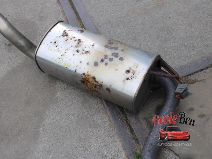 Exhaust (complete) from a Ford Focus 3 Wagon 1.6 TDCi ECOnetic 2012