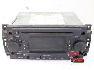 Usados Reproductor de CD y radio Jeep Compass (MK49) 2.0 CRD 16V 4x4 Precio de solicitud ofrecido por Rooie Ben autodemontage