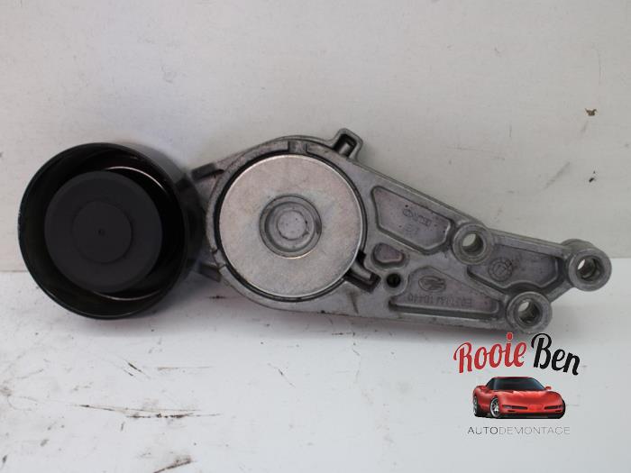 Usados Rodillo tensor correa múltiple Audi A6 Avant (C6) 2.0 T FSI 16V Precio € 15,00 Norma de margen ofrecido por Rooie Ben autodemontage