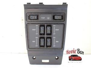 Used Electric window switch Chrysler Le Baron Convertible 2.2i Turbo Price on request offered by Rooie Ben autodemontage