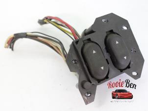Used Electric window switch Ford Usa Mustang IV 3.8 Price on request offered by Rooie Ben autodemontage