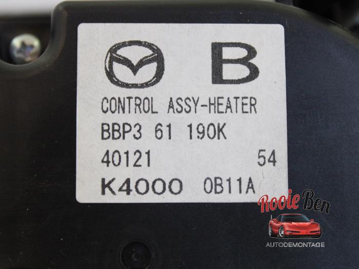 Panel sterowania nagrzewnicy z Mazda 3 Sport (BL14/BLA4/BLB4) 1.6i MZR 16V 2010