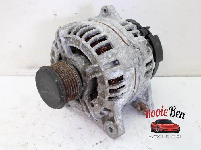 Begagnade Dynamo Renault Twingo II (CN) 1.5 dCi 90 FAP Pris € 25,00 Marginaltabell erbjuds av Rooie Ben autodemontage