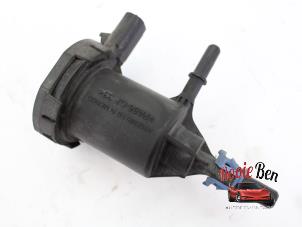 Used Engine breather housing (DC) Dodge Ram 3500 Standard Cab (DR/DH/D1/DC/DM) 4.7 V8 1500 4x2 Price on request offered by Rooie Ben autodemontage