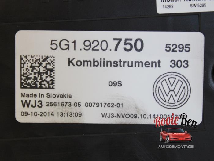Compteur kilométrique KM d'un Volkswagen Golf VII (AUA) 1.2 TSI 16V 2014
