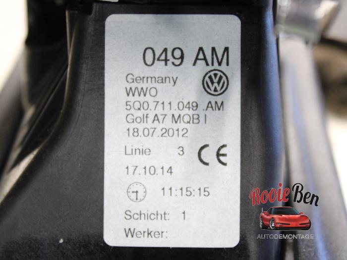 Mécanique boîte de vitesse d'un Volkswagen Golf VII (AUA) 1.2 TSI 16V 2014