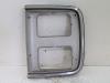 Headlight frame, left from a Chevrolet Chevy/Sportsvan G20, 1979 / 2008 5.0 4BBL., Delivery, Petrol, 4.999cc, 116kW, H; V8305, 1984-09 / 1986-12 1986