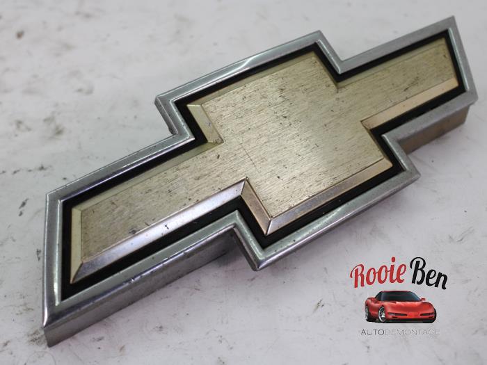 Begagnade Emblem Chevrolet Blazer 2.8 4x4 Pris på förfrågan erbjuds av Rooie Ben autodemontage