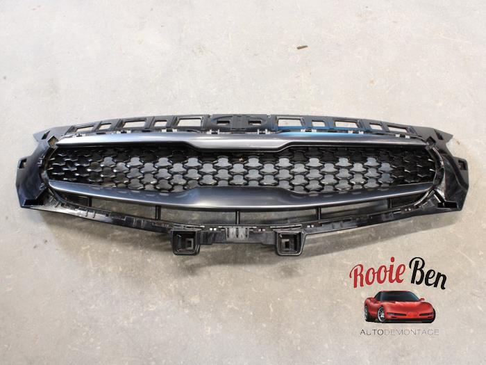 Używane Grill Kia Xceed 1.0 T-GDi 12V Cena € 200,00 Procedura marży oferowane przez Rooie Ben autodemontage