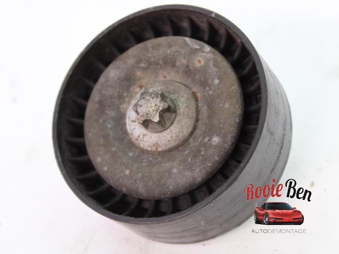 Usados Rodillo tensor correa múltiple Mercedes CLA (117.3) 2.0 AMG CLA-45 Turbo 16V Precio € 15,00 Norma de margen ofrecido por Rooie Ben autodemontage