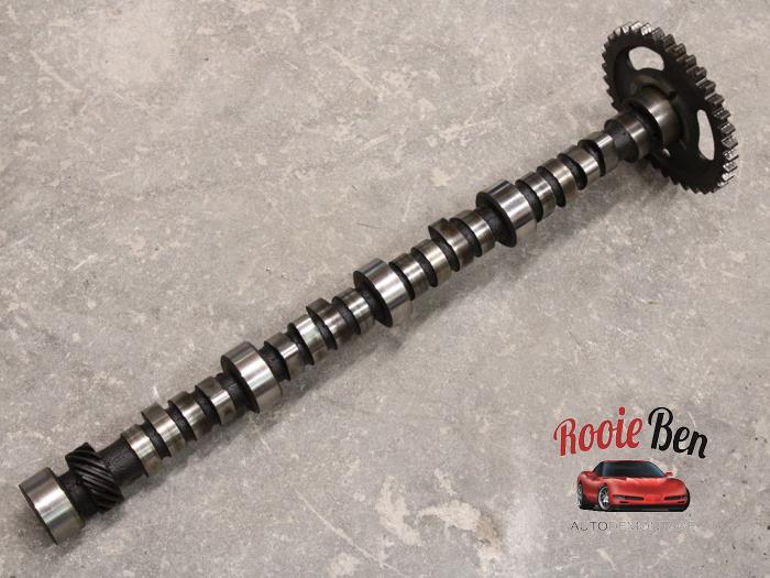 Usagé Arbre à cames Chevrolet Corvette (C3) 5.7 4BBL. Prix sur demande proposé par Rooie Ben autodemontage