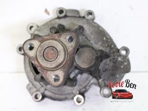 Used Water pump Porsche Cayenne (9PA) 4.5 S V8 32V Price on request offered by Rooie Ben autodemontage