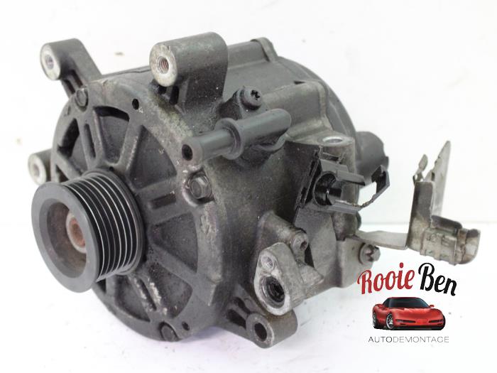 Usagé Dynamo Porsche Cayenne (9PA) 4.5 S V8 32V Prix € 100,00 Règlement à la marge proposé par Rooie Ben autodemontage