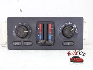 Usados Panel de control de calefacción Chevrolet Silverado 1500 Standard Cab 5.3 V8 4x4 Precio de solicitud ofrecido por Rooie Ben autodemontage