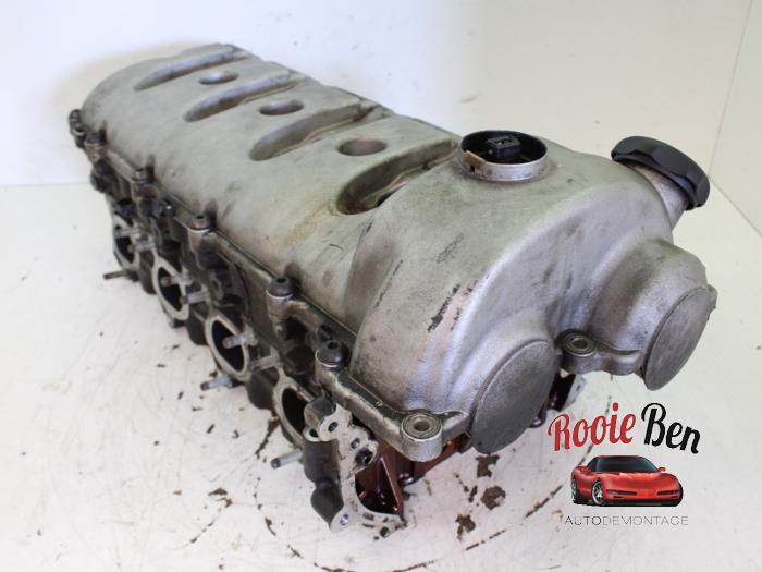 Usagé Culasse Porsche Cayenne (9PA) 4.5 S V8 32V Prix € 400,00 Règlement à la marge proposé par Rooie Ben autodemontage