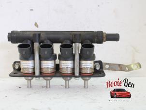 Used LPI injector Dodge 1500 Crew Cab (DS/DJ/D2) 5.7 Hemi V8 Price on request offered by Rooie Ben autodemontage