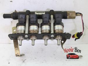 Used LPI injector Dodge 1500 Crew Cab (DS/DJ/D2) 5.7 Hemi V8 Price on request offered by Rooie Ben autodemontage